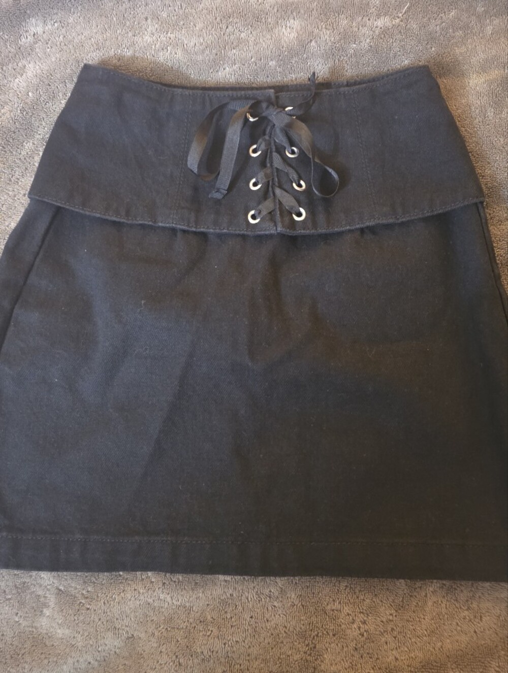 Topshop Moto Black Solid A-Line Short Mini Skirt Lace-Up front  Zipper  Size 0